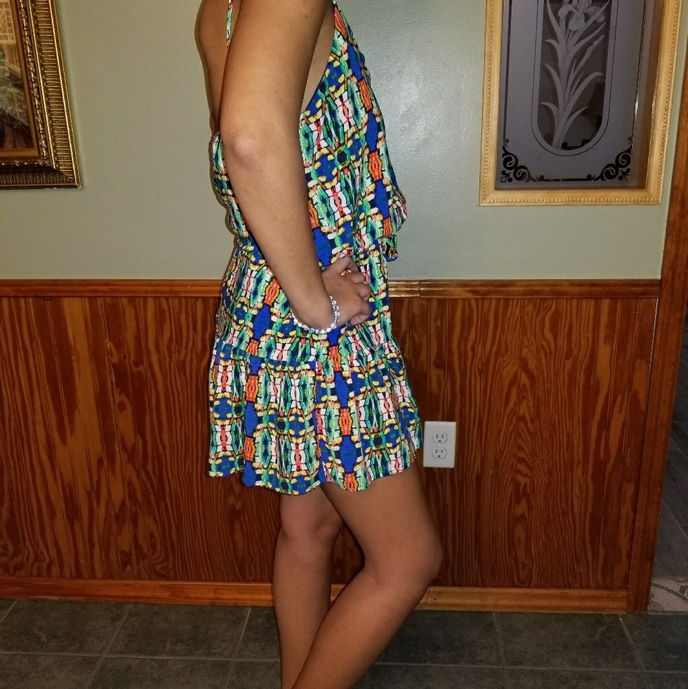 Beautiful Colorful Romper - Picture 3 of 7